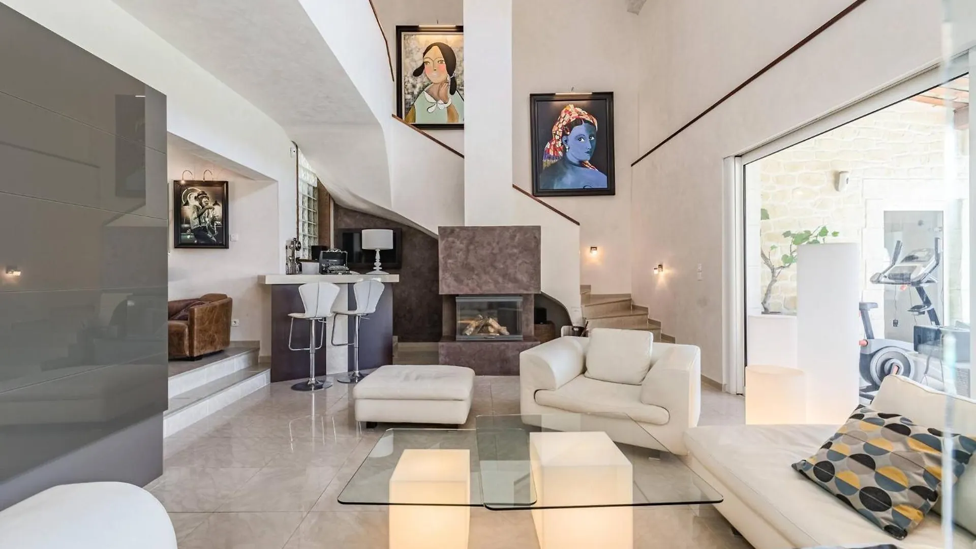 Diane By Terrys Homes Cannes 0*,