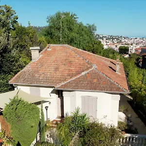 Hébergement de vacances Les Néfliers, Cannes
